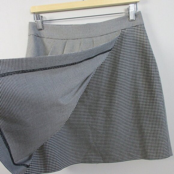 Plaid Gray Women's Skirt - Picture 6 of 10